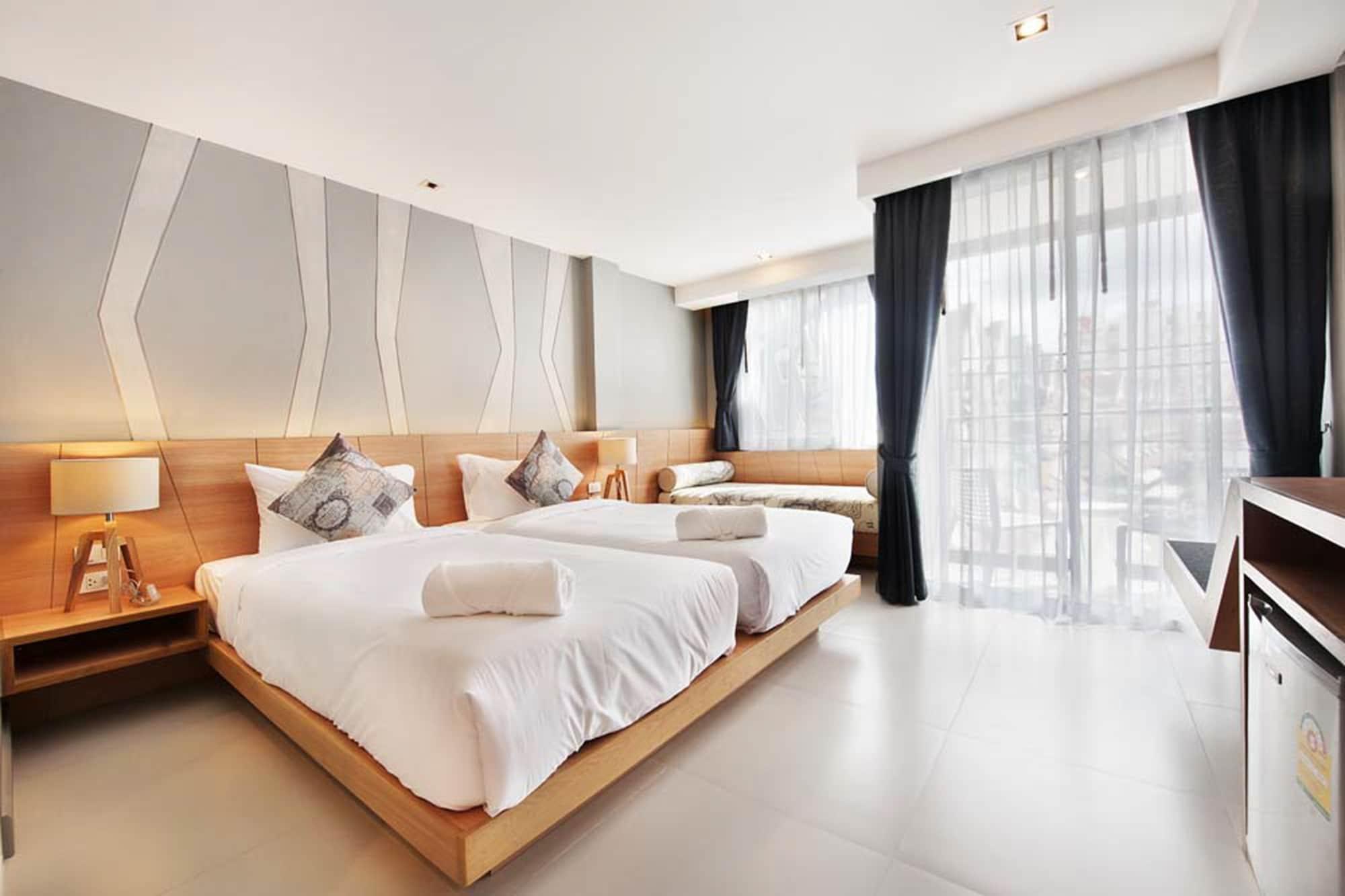 Hotel Ratana By Shanaya 4*