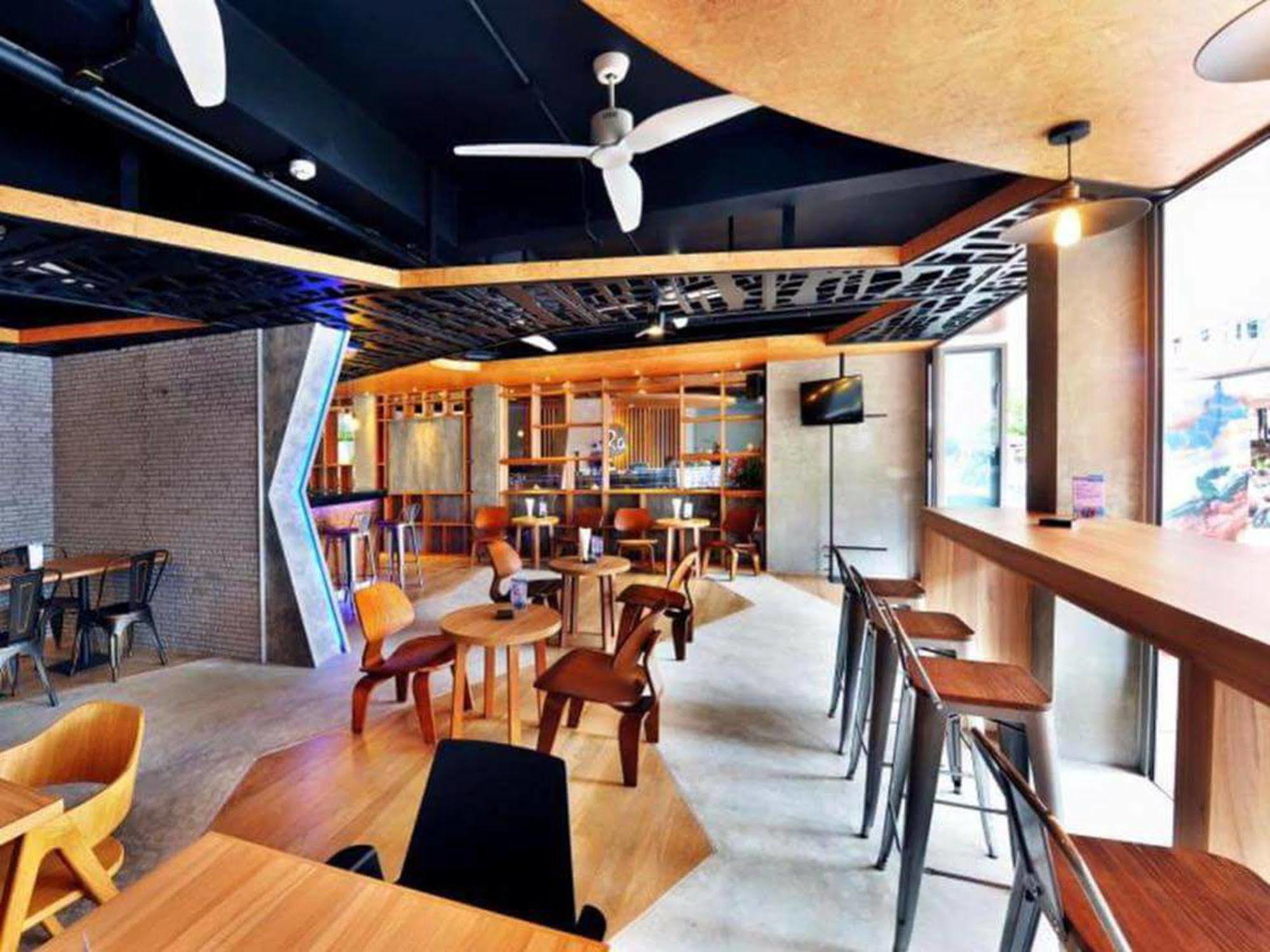 Hotel Ratana By Shanaya Patong