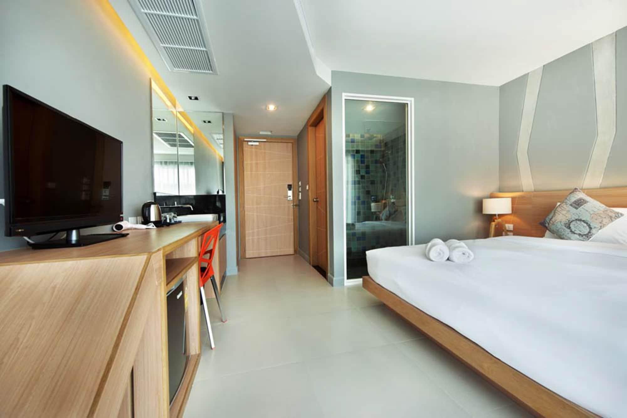 Ratana By Shanaya Hotel