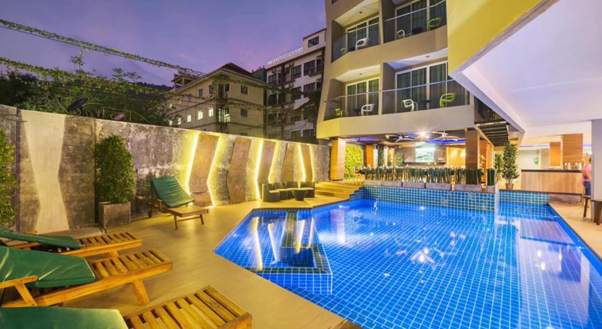 Hotel Ratana By Shanaya 4*