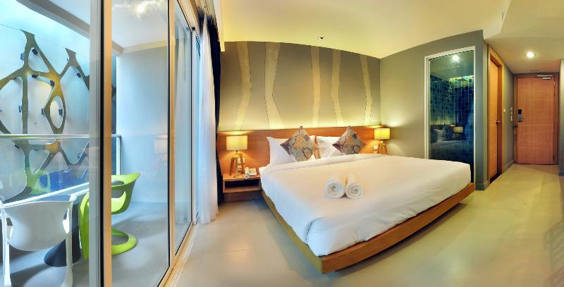 Hotel Ratana By Shanaya 4*
